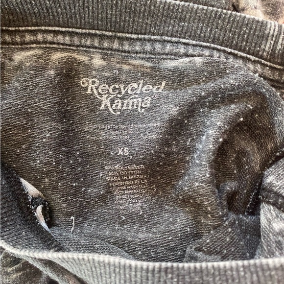 BOWIE Distressed Crewneck Sweatershirt - Picture 4 of 5